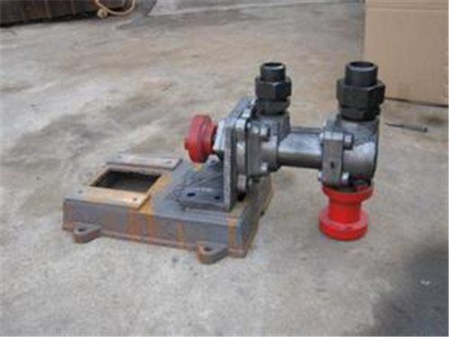 三（sān）螺杆泵（bèng）