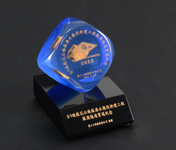 水晶膠工藝品 水晶膠工藝品(pǐn)