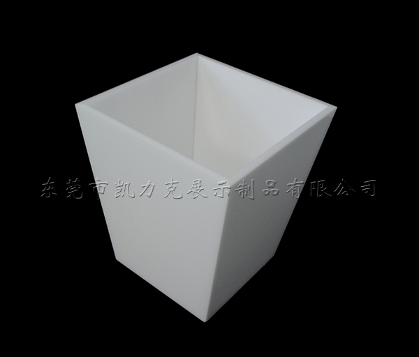 亞克(kè)力垃(lā)圾桶 星空无限传媒官网垃圾桶