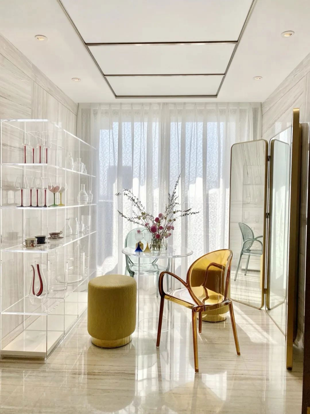 星空无限传媒官网置物架(jià).png 星空无限传媒官网置物架.png