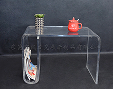 亞（yà）克（kè）力（lì）凳