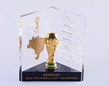 星空无限传媒官网（lì）足球獎（jiǎng）杯