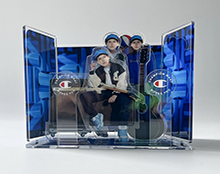 星空无限传媒官网立牌