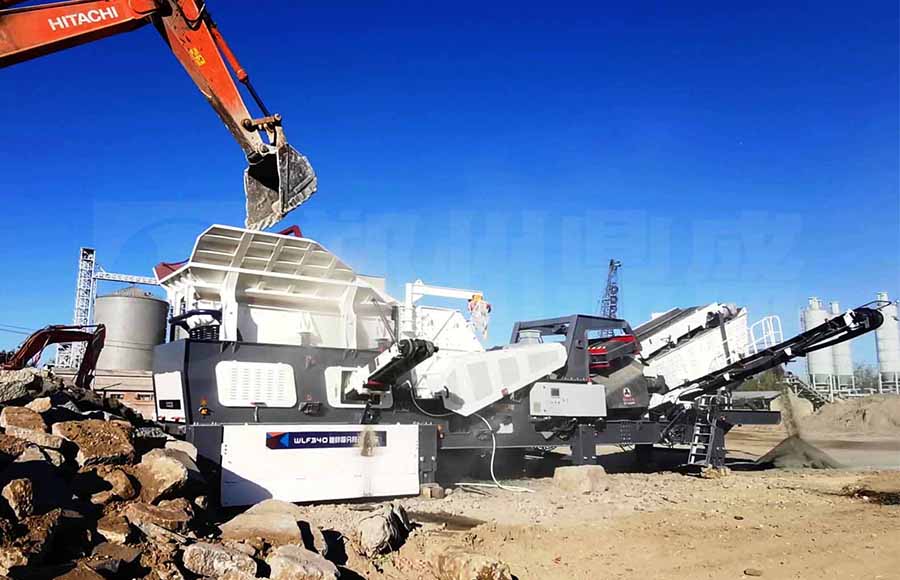 輪胎式移動破碎篩分一體車服務廊坊建築垃圾資源化利用項目
