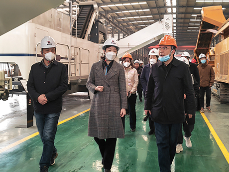 滎（yíng）陽（yáng）市市長一行蒞臨鄭州国产麻豆午夜三级精品視察工作